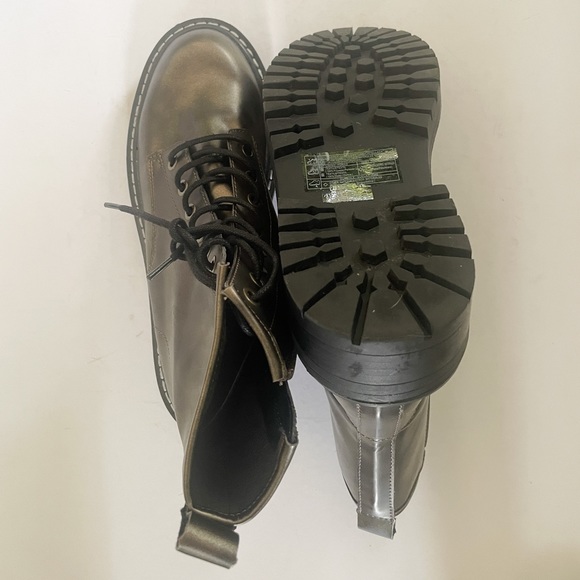 Forever 21 Faux Leather Lace Up 90s Y2K Moto Combat Boots Green Size 7.5 - Picture 6 of 8